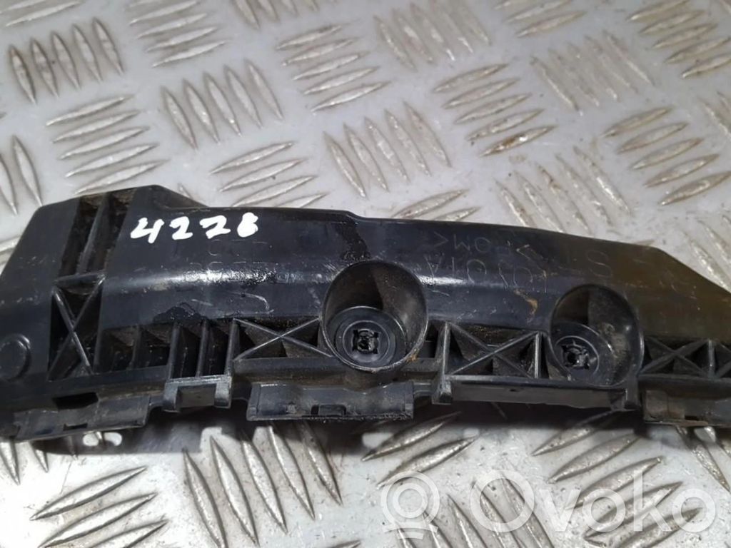 Toyota RAV 4 (XA30) Support de pare-chocs arrière 