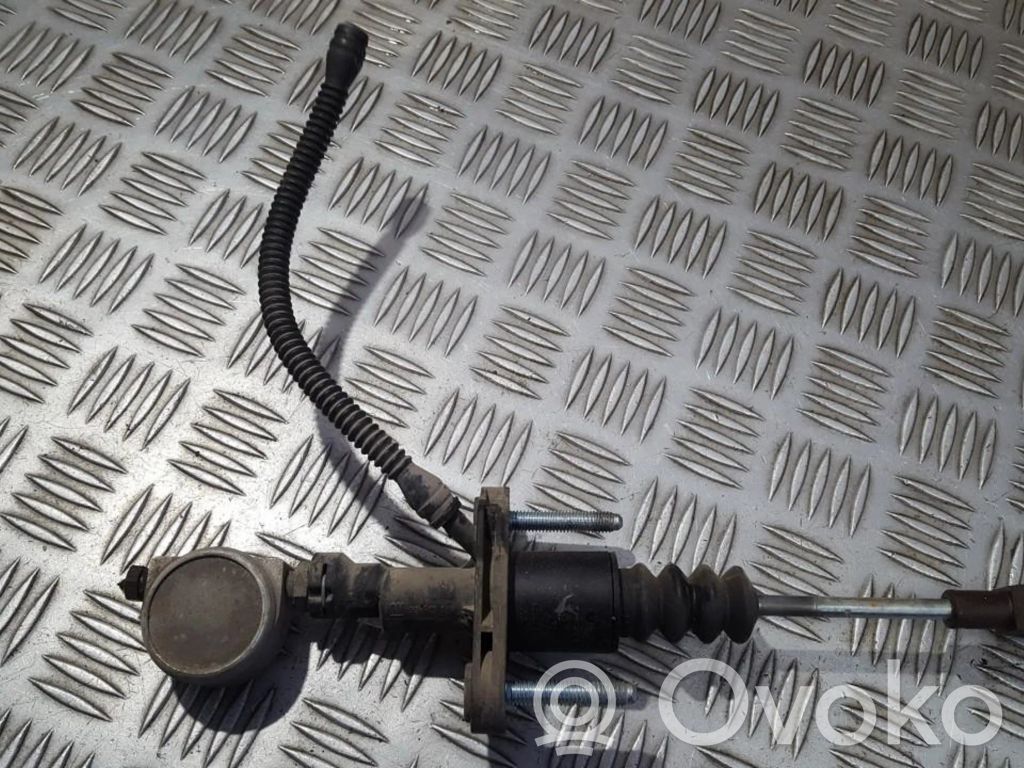 Opel Astra G Pompa della frizione 