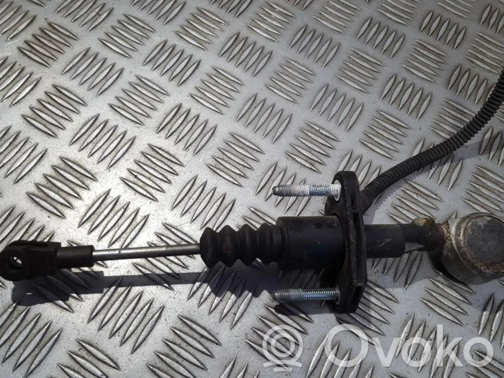 Opel Astra G Pompa della frizione 