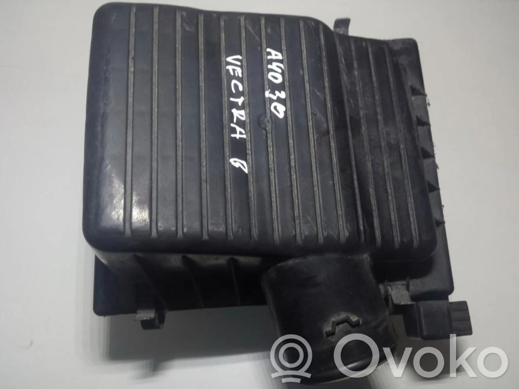 Opel Vectra B Obudowa filtra powietrza 