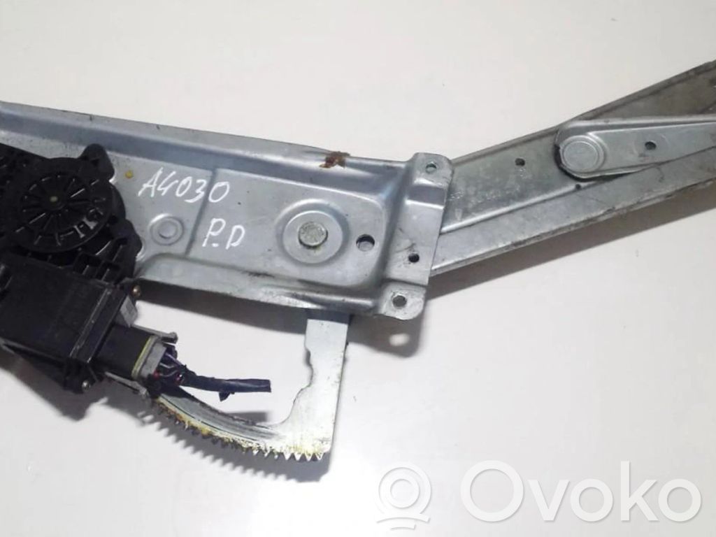Opel Vectra B Alzacristalli del portellone scorrevole con motorino 