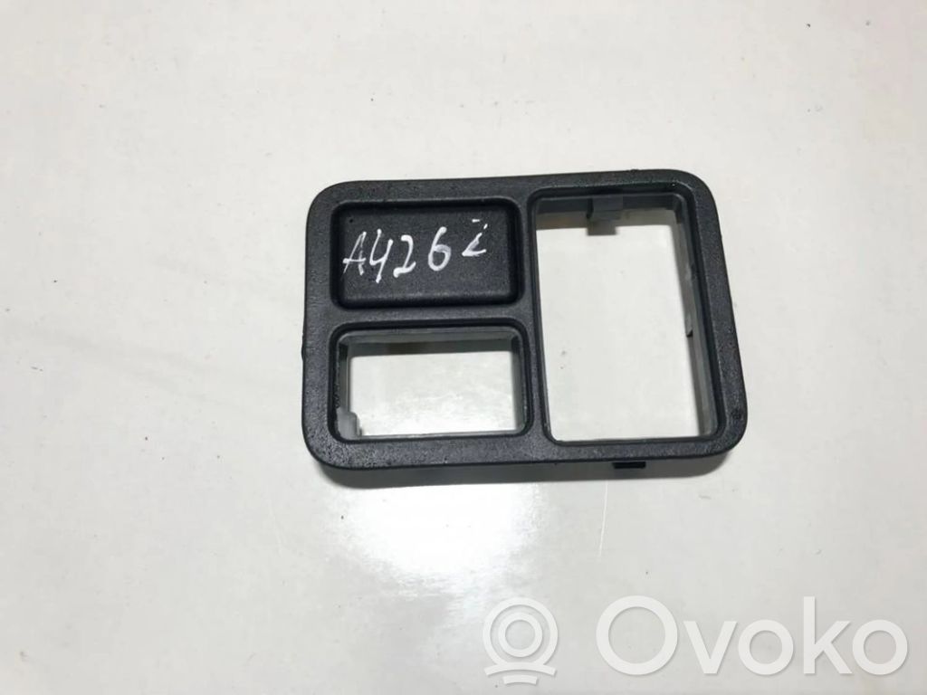 Nissan Almera N16 Altra parte interiore