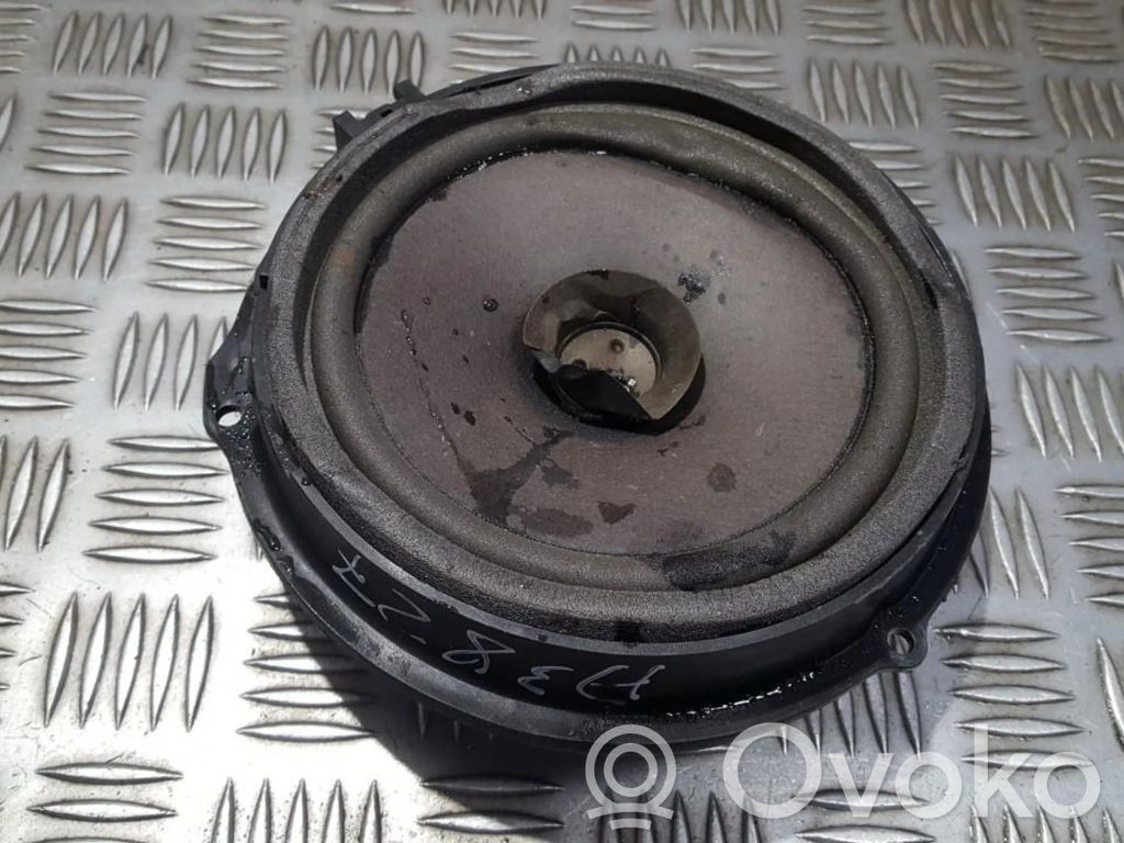 Ford Focus Front door speaker 