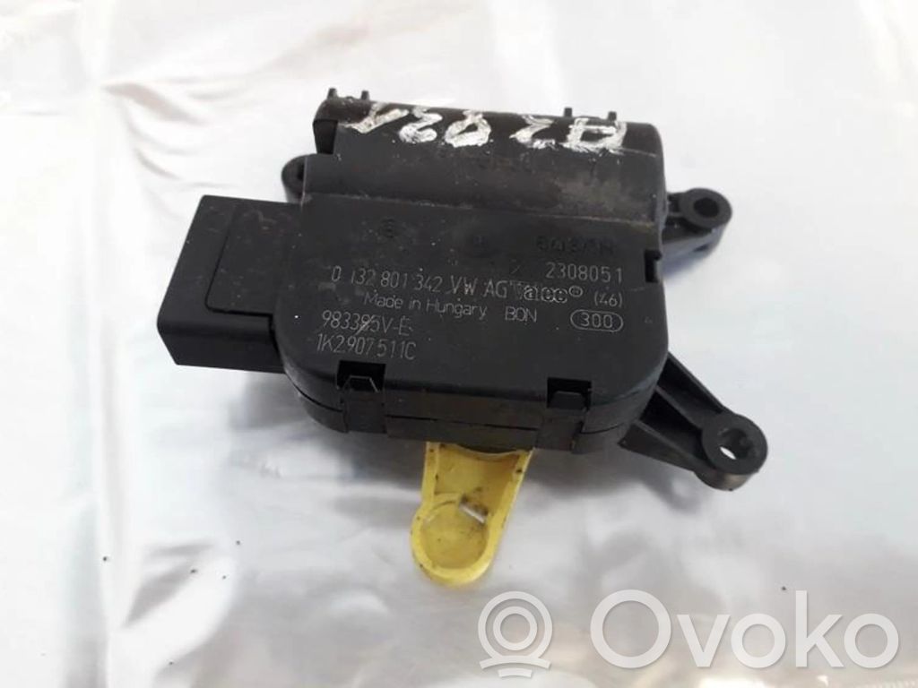 Volkswagen Golf Plus Motor/actuator clapetă aer 