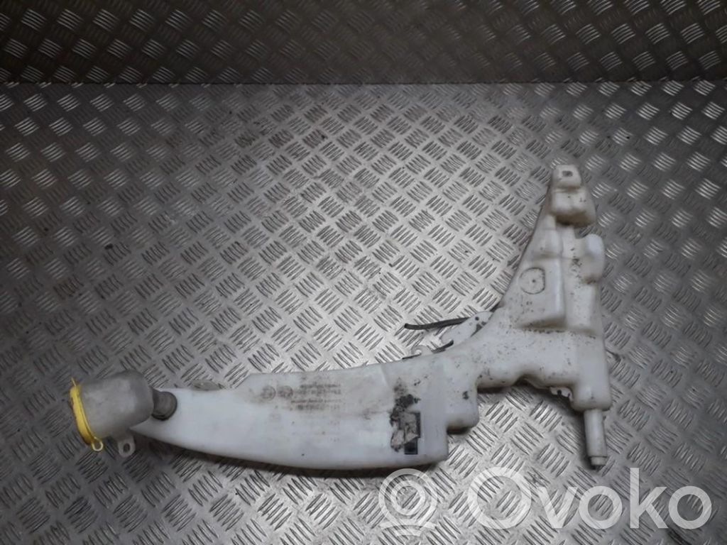 Ford Focus Zbiornik płynu do spryskiwaczy szyby przedniej / czołowej 