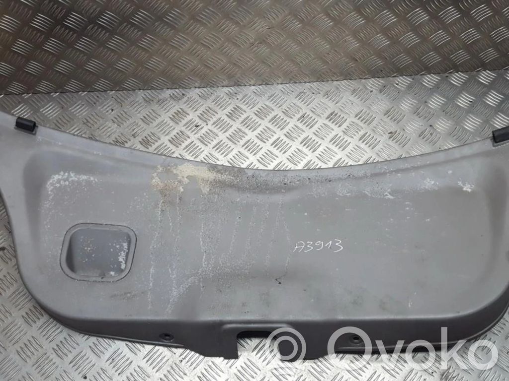 Nissan Almera N16 Otros elementos de revestimiento del maletero/compartimento de carga 