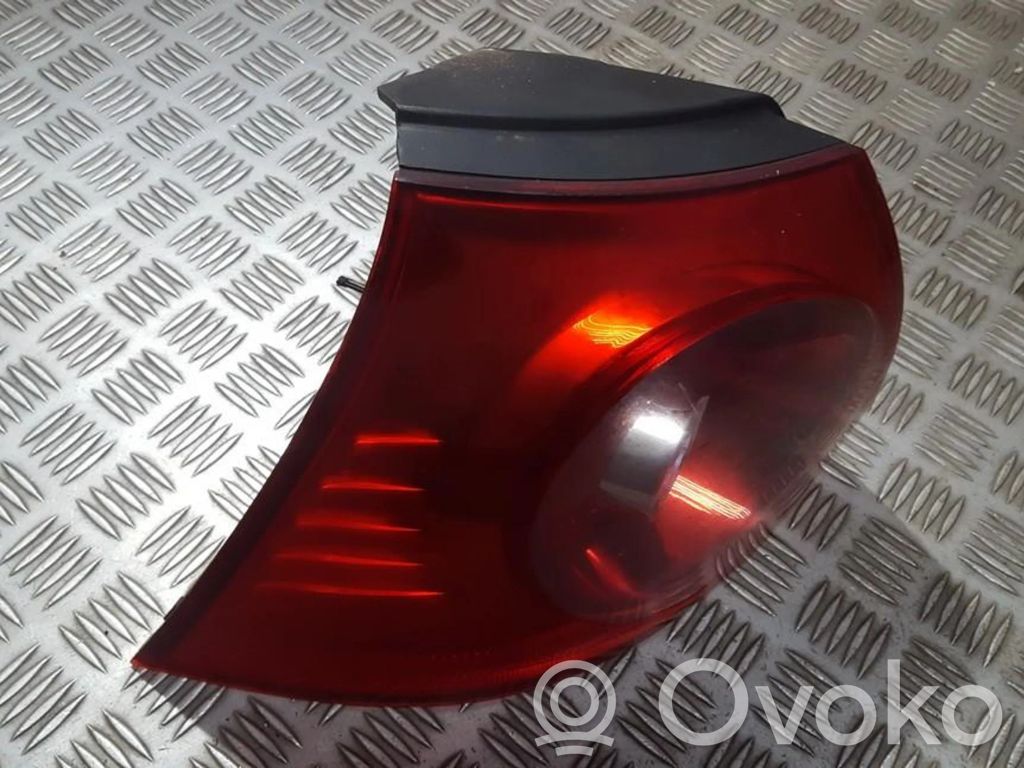 Volkswagen Golf V Luci posteriori