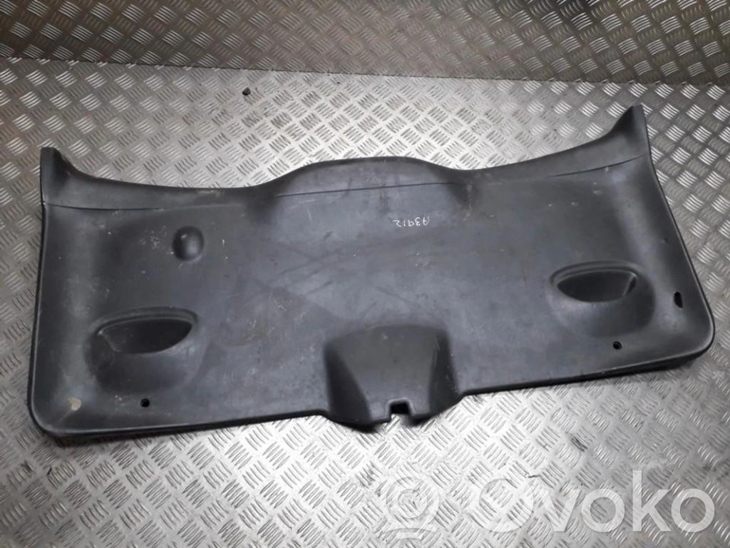 Ford Focus Alte elemente acoperire portbagaj 