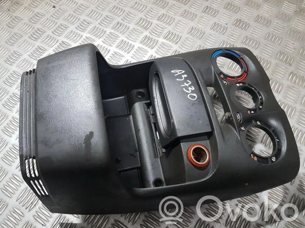 Fiat Punto (188) Altra parte interiore 