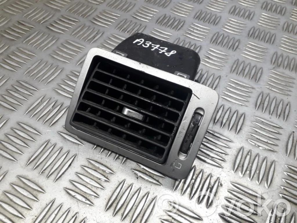 Peugeot 307 Copertura griglia di ventilazione laterale cruscotto