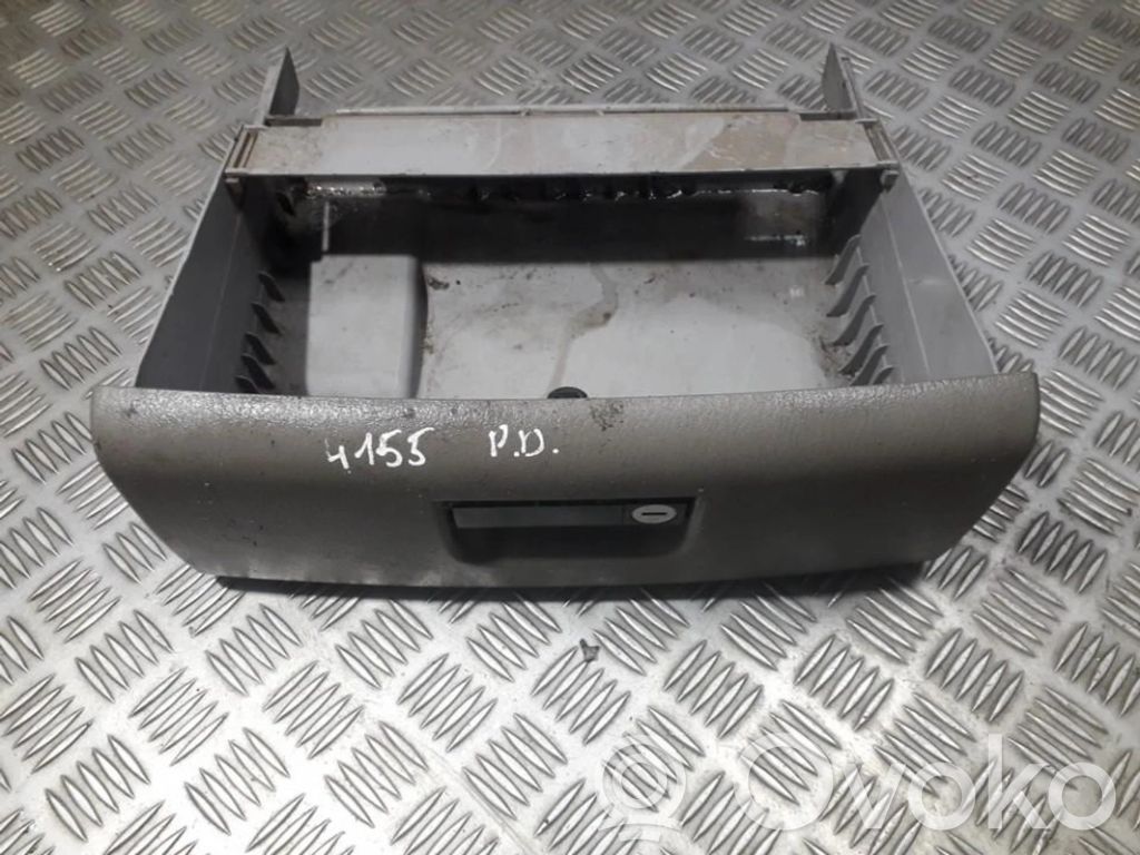 Handschuhfach   812590AC,302628AD,302628AD,302628AD,812590AC,812590AC