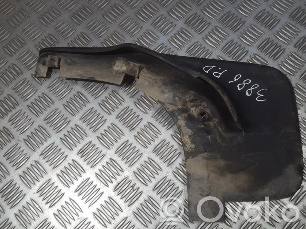 Ford Mondeo MK II Parafango anteriore 