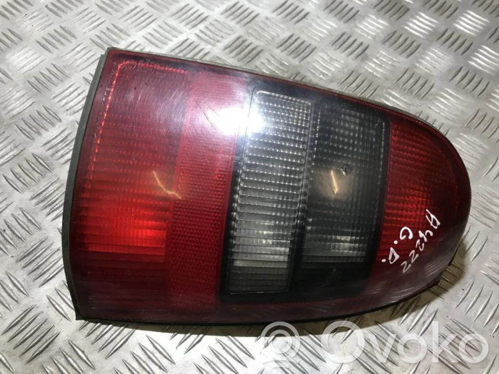 Luci posteriori   09153155,37640748,09153155,37640748