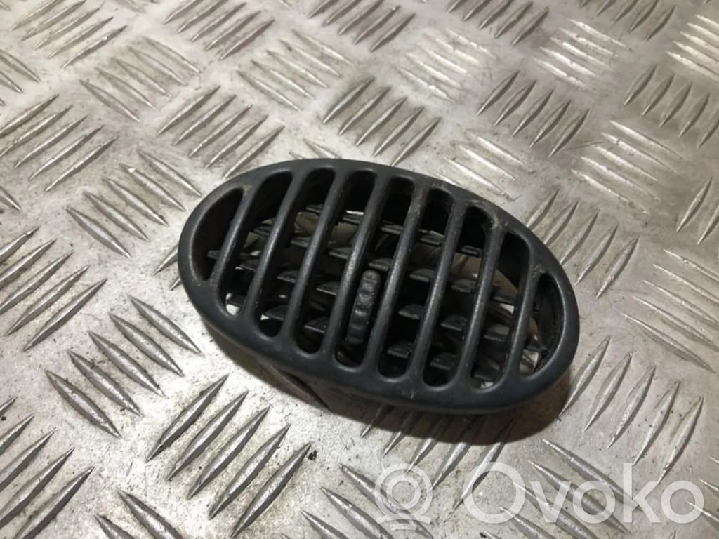 Renault Scenic I Grille d'aération centrale