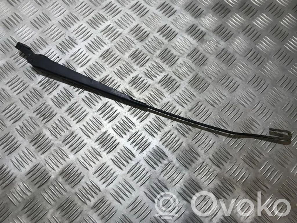 Ford Mondeo MK II Ramię wycieraczki szyby przedniej / czołowej 