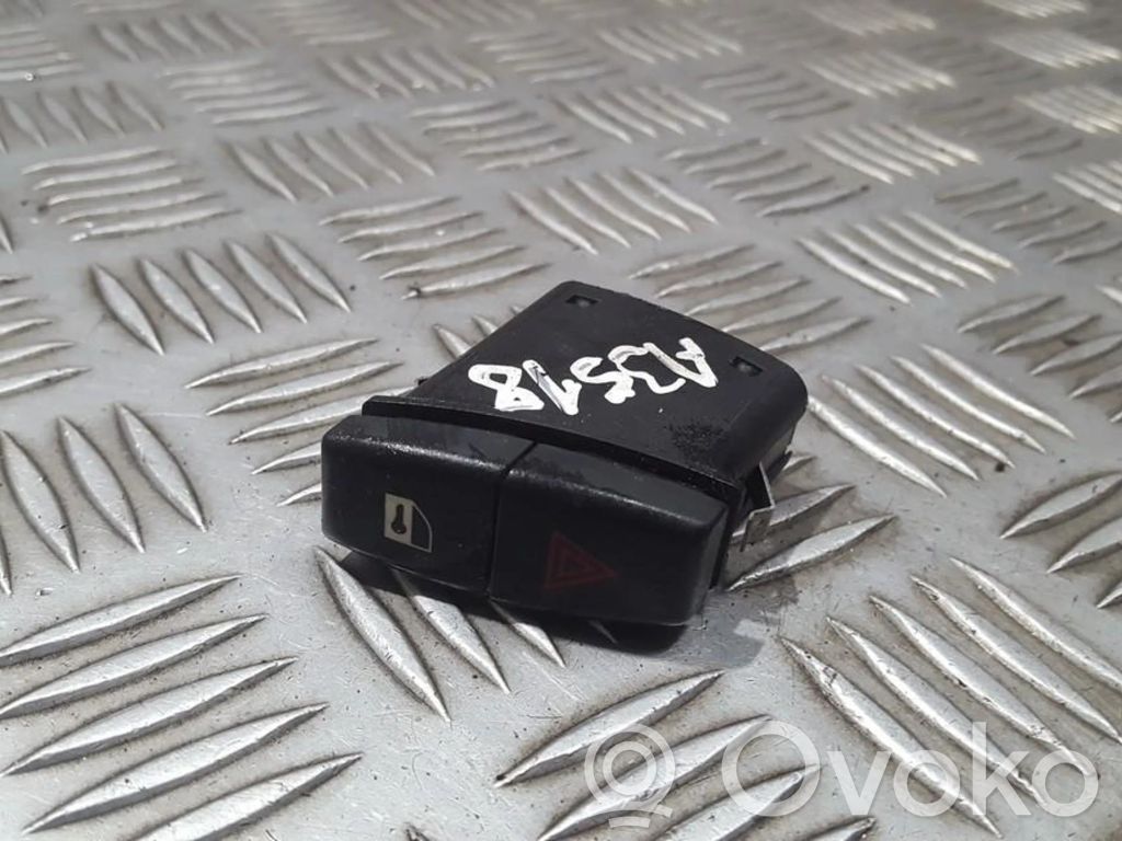 Botón interruptor de luz de peligro   6131691950604,6131691950604,6131691950604,6131691950604,6131691950604