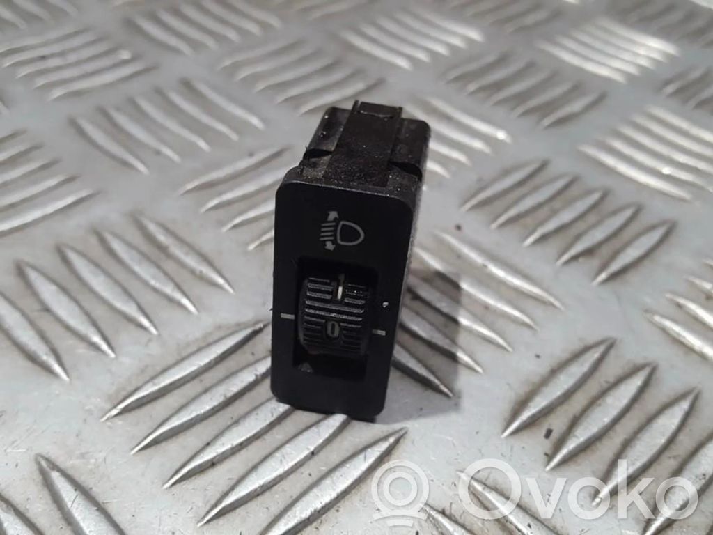 Mini One - Cooper R50 - 53 Bouton commande réglage hauteur de phares