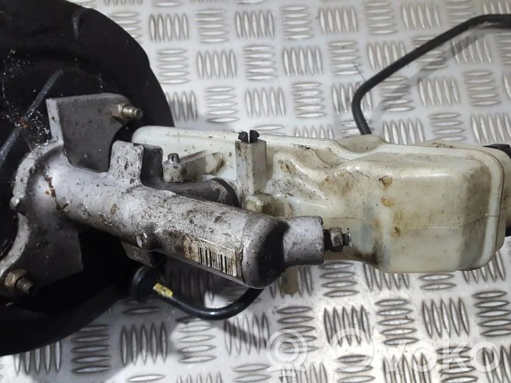 Toyota Corolla E120 E130 Pääjarrusylinteri 