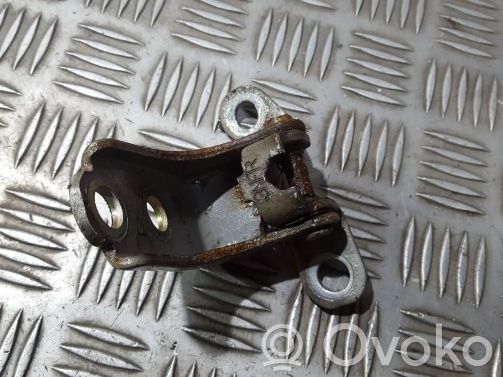 Front door upper hinge   3NF,3NF