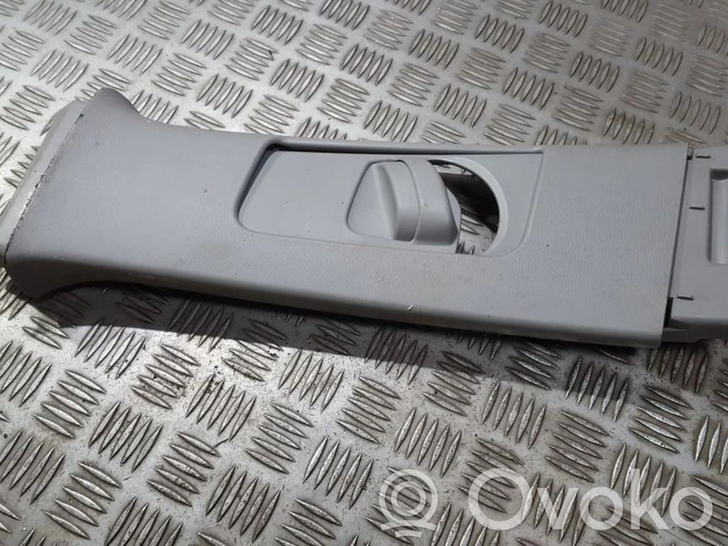 Toyota RAV 4 (XA30) Altra parte interiore