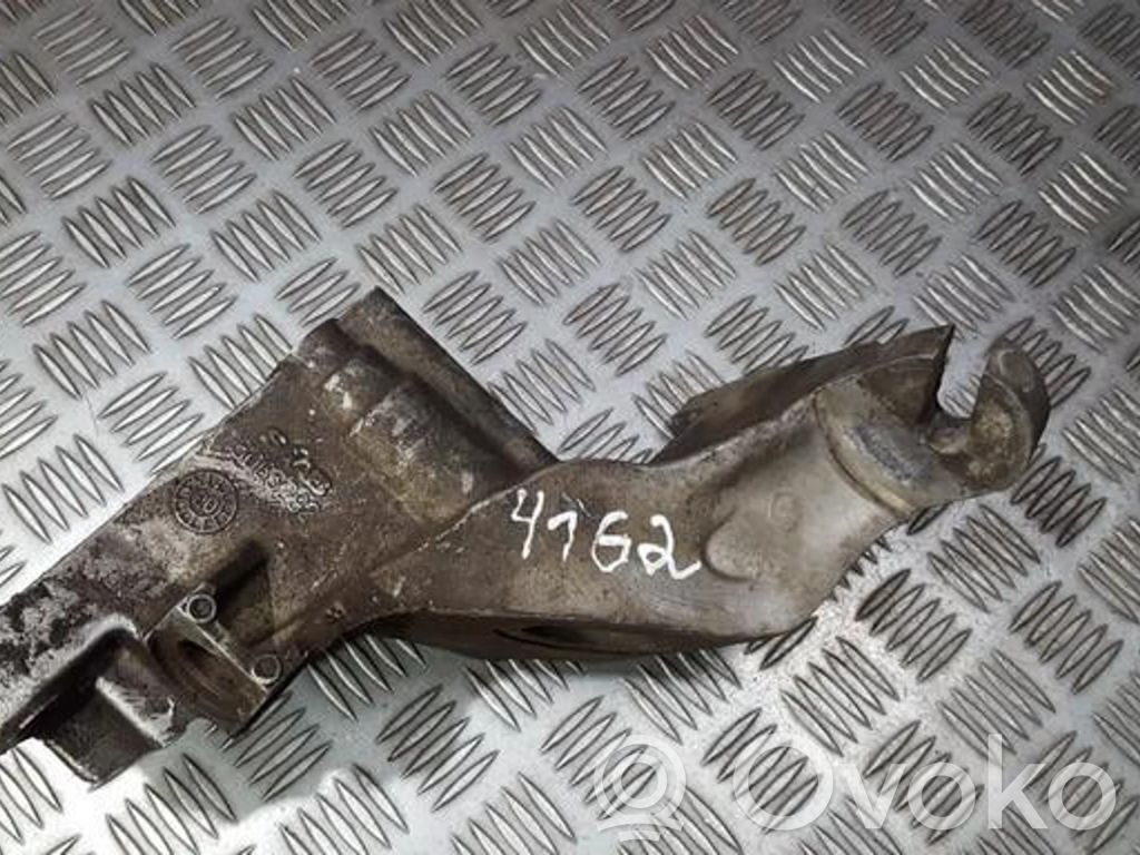 Saab 9-5 Suport motor 