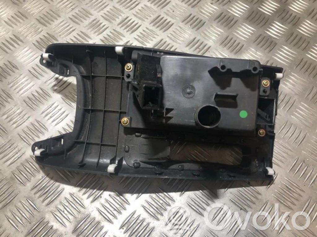 Toyota Avensis T250 Inne części wnętrza samochodu 