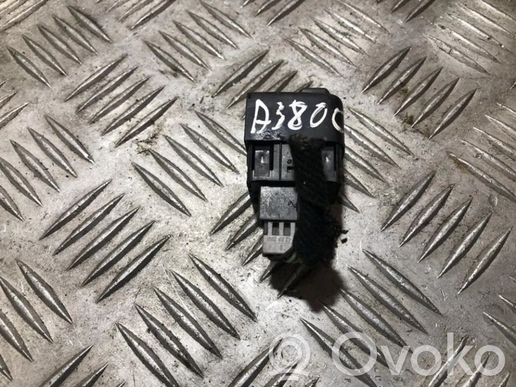 Przycisk / Pokrętło regulacji oświetlenia deski rozdzielczej   4735767,340OM8N,340OM8N,4735767