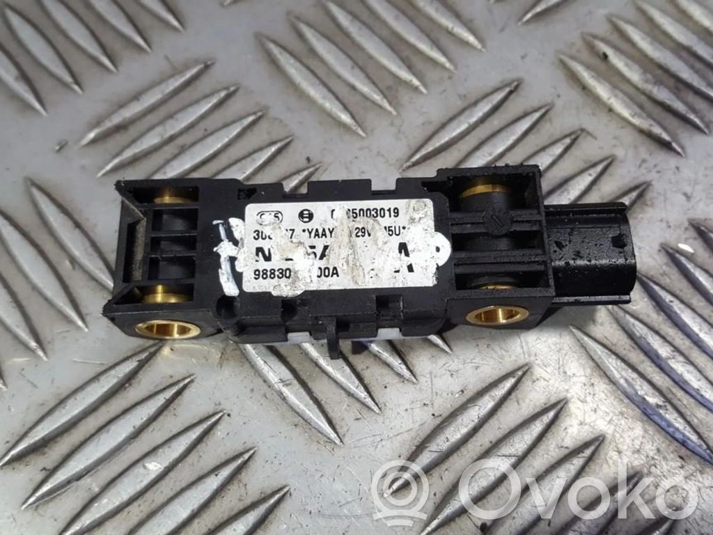Nissan Note (E11) Sensore d’urto/d'impatto apertura airbag
