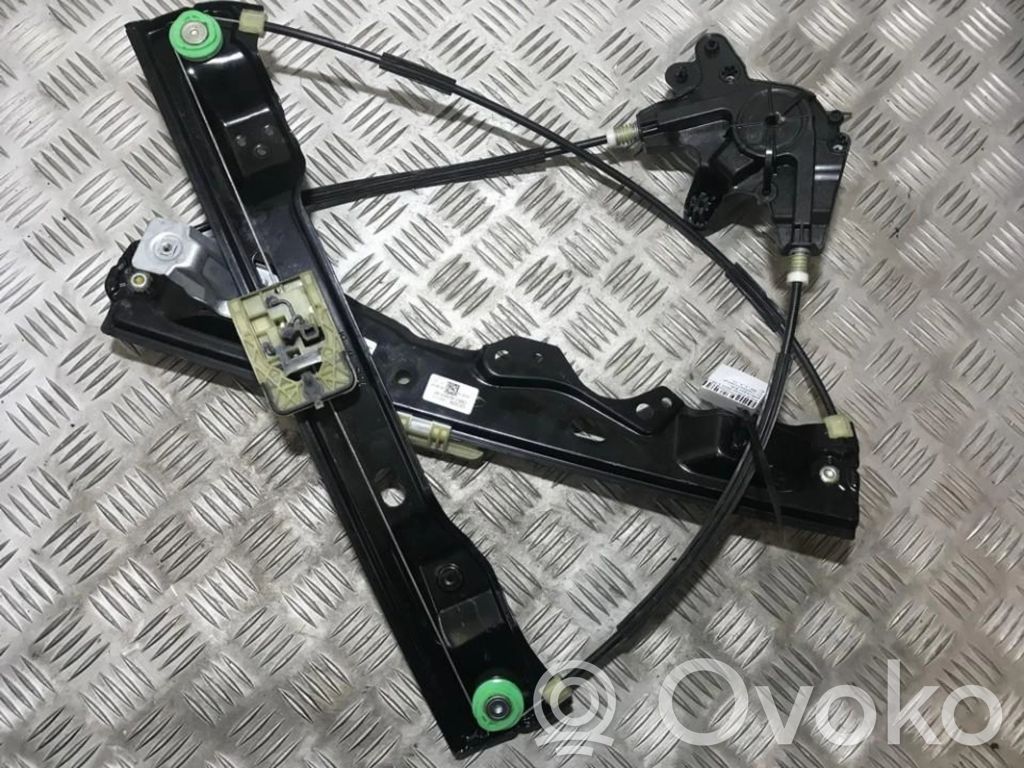 Ford Focus Alzacristalli del portellone scorrevole con motorino 