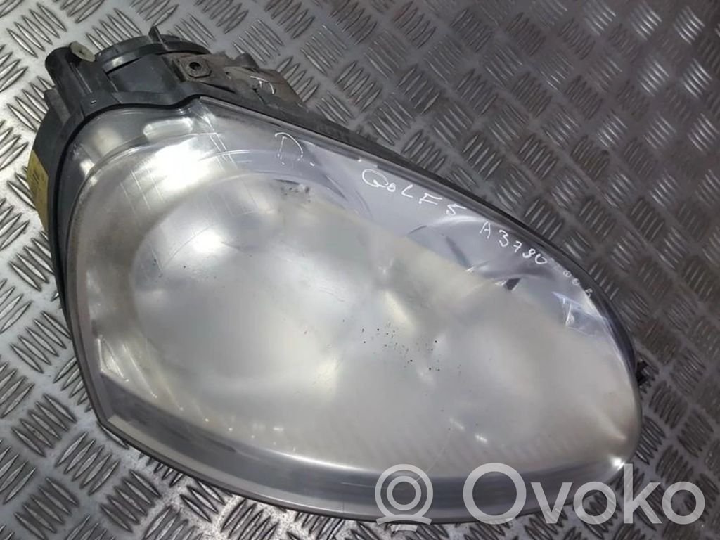 Volkswagen Golf V Faro/fanale