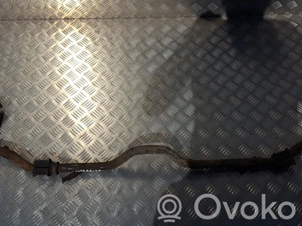 Barra estabilizadora delantera