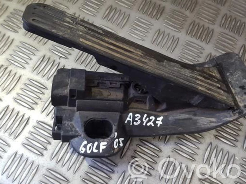 Volkswagen Golf V Pedală accelerație 