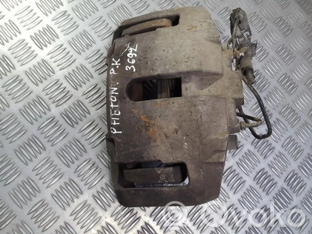 Volkswagen Phaeton Front brake caliper 