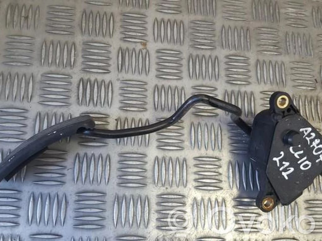 Renault Clio III Pedał gazu / przyspieszenia 