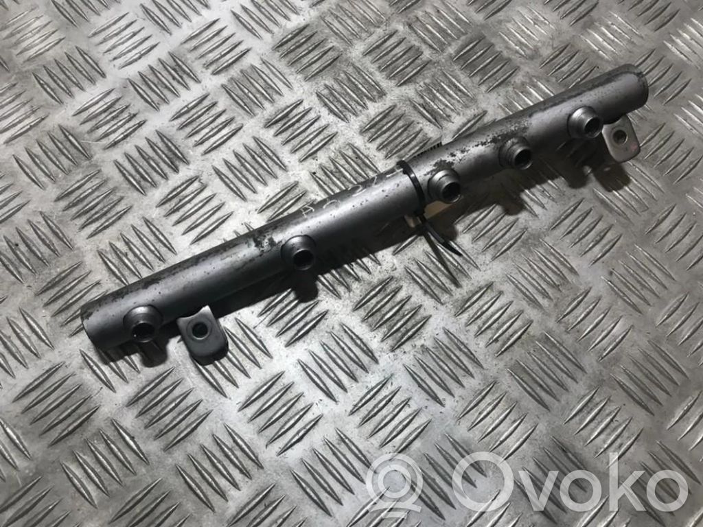 Mercedes-Benz A W169 Linea principale tubo carburante