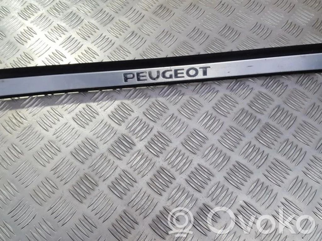 Peugeot 607 Listwa progowa przednia 