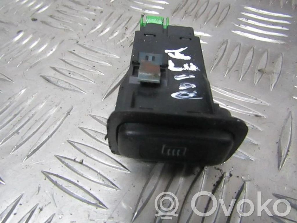 Rover 414 - 416 - 420 Tuulilasinlämmittimen kytkin 