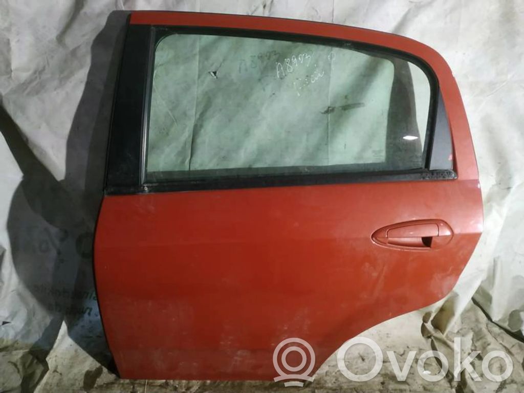 Fiat Punto (188) Portiera posteriore 