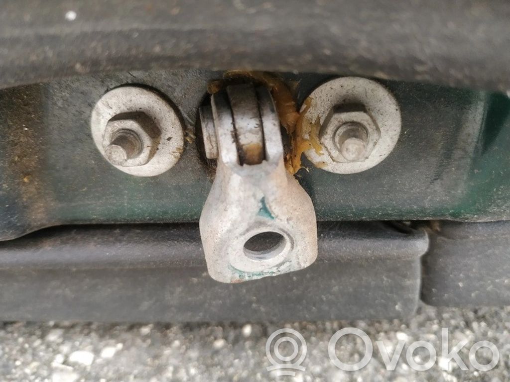 Tope freno de puerta trasera