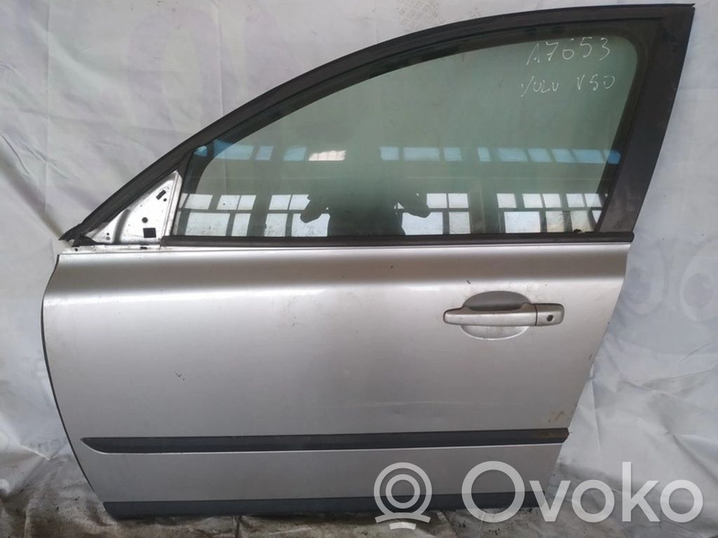 Volvo V50 Priekinės durys 