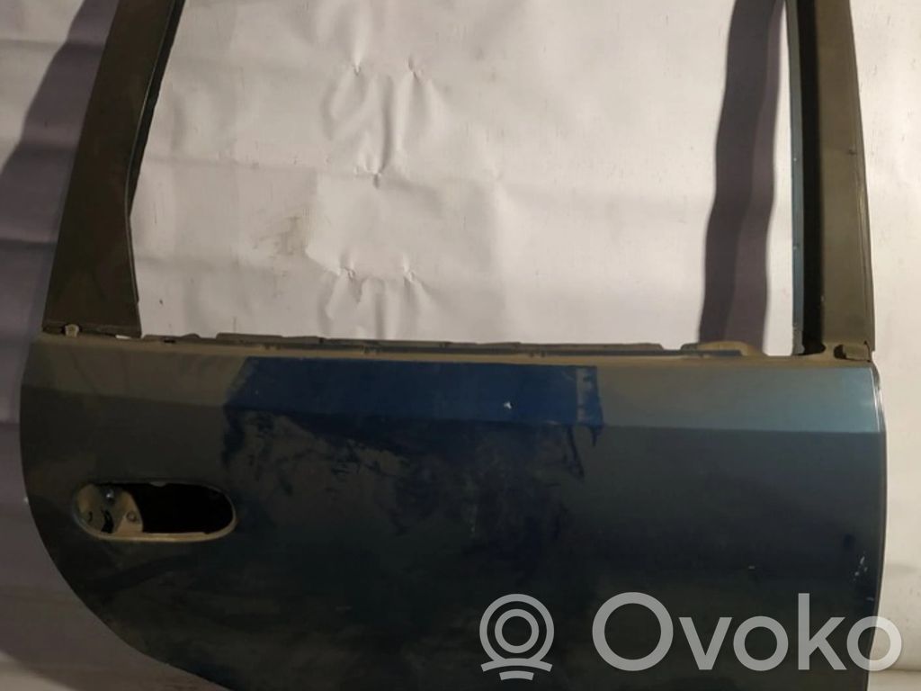 Nissan Almera Tino Portiera posteriore
