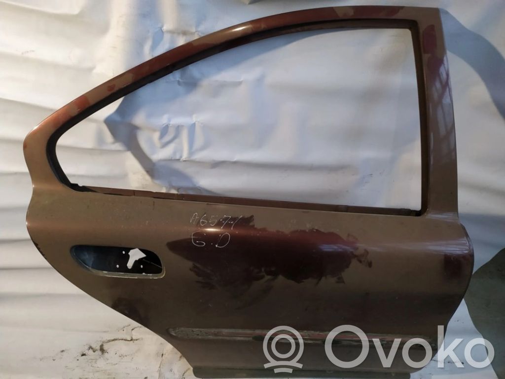 Volvo S60 Takaovi 