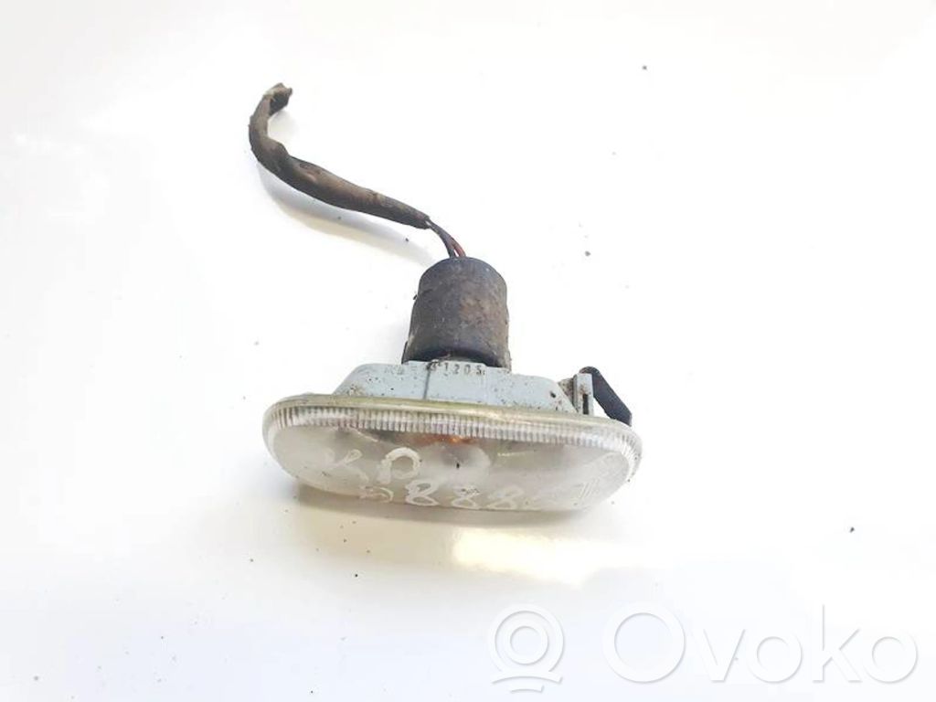 Audi A3 S3 8P Feu clignotant répétiteur d'aile avant