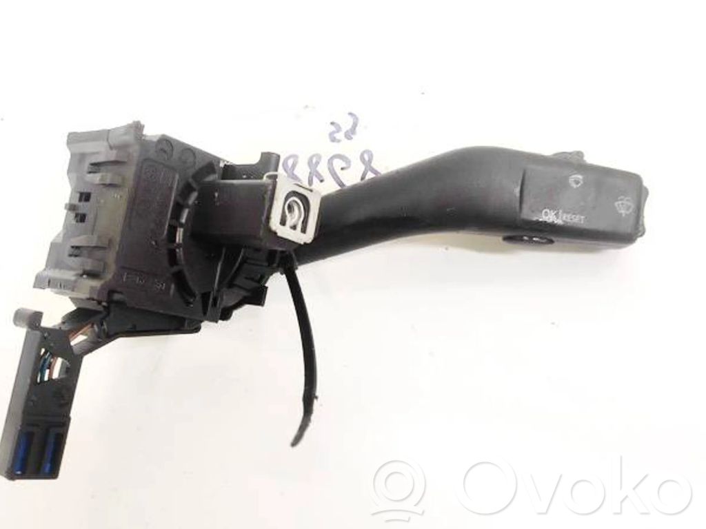 Skoda Octavia Mk2 (1Z) Leva comando tergicristalli