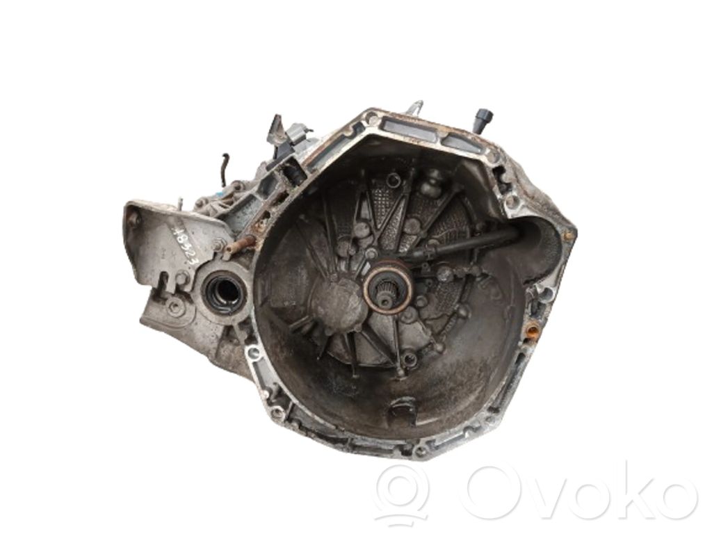Nissan Qashqai Cutie viteze manuală cu 5 trepte 