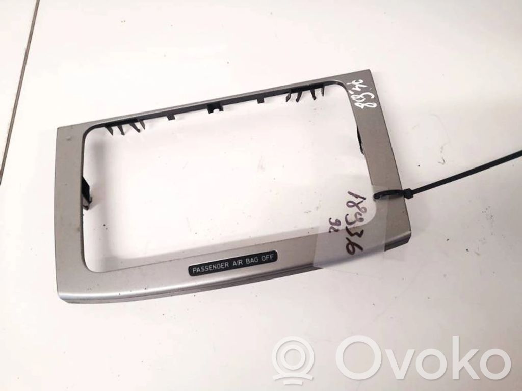 Volkswagen PASSAT B6 Alte piese de interior 
