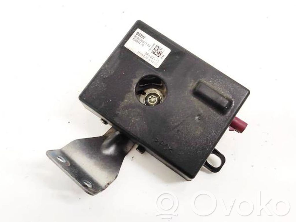 BMW 3 F30 F35 F31 Unitate control antenă 
