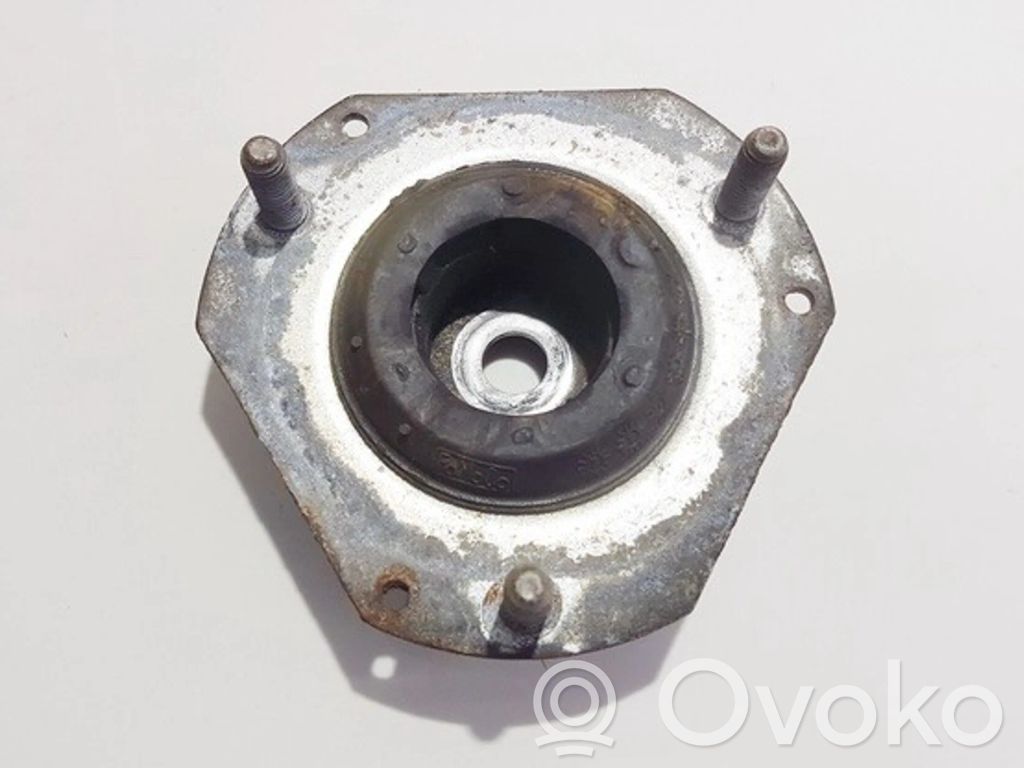 Mazda 2 Lagerbock Federbein 