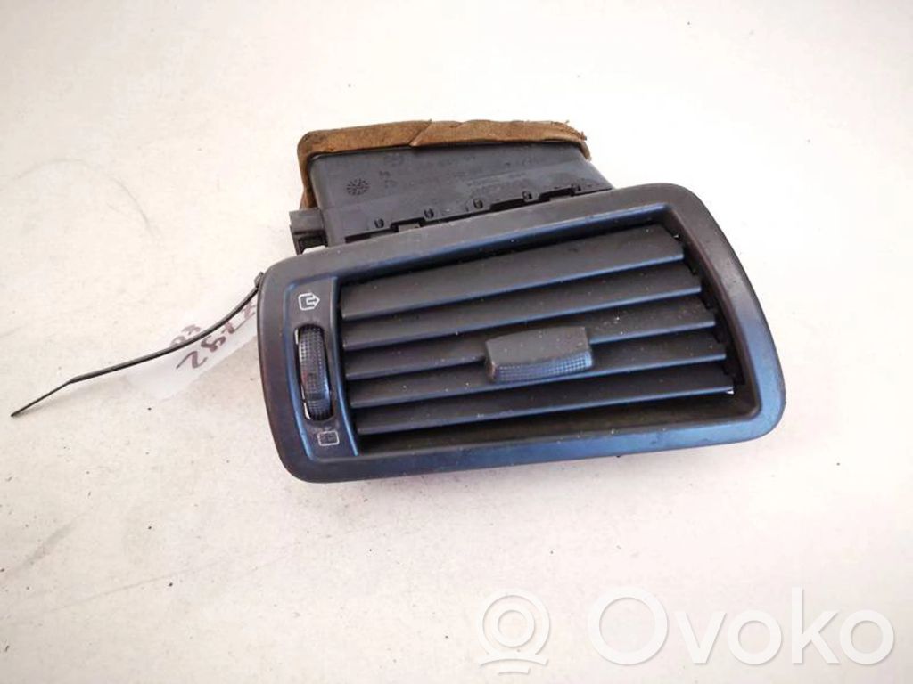 Grilă ventilație centrală   1484109077,1491964077,1484109077,1491964077