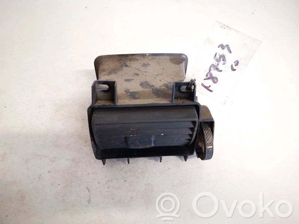 Rejilla de ventilación central del panel   VP6C1H19C681AC,VP6C1H19C681AC,VP6C1H19C681AC,VP6C1H19C681AC